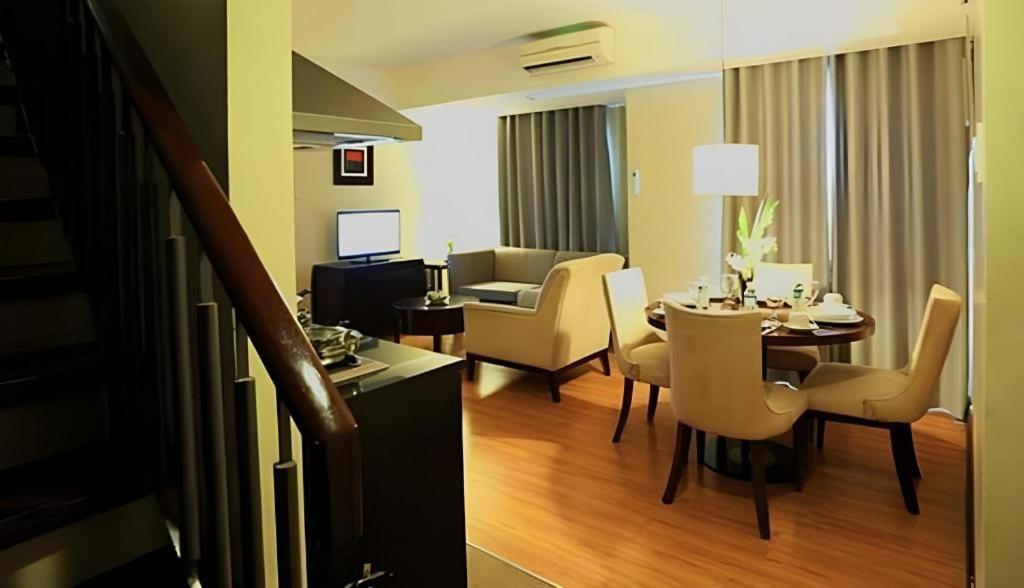 Lancaster Hotel Manila Mandaluyong Zewnętrze zdjęcie